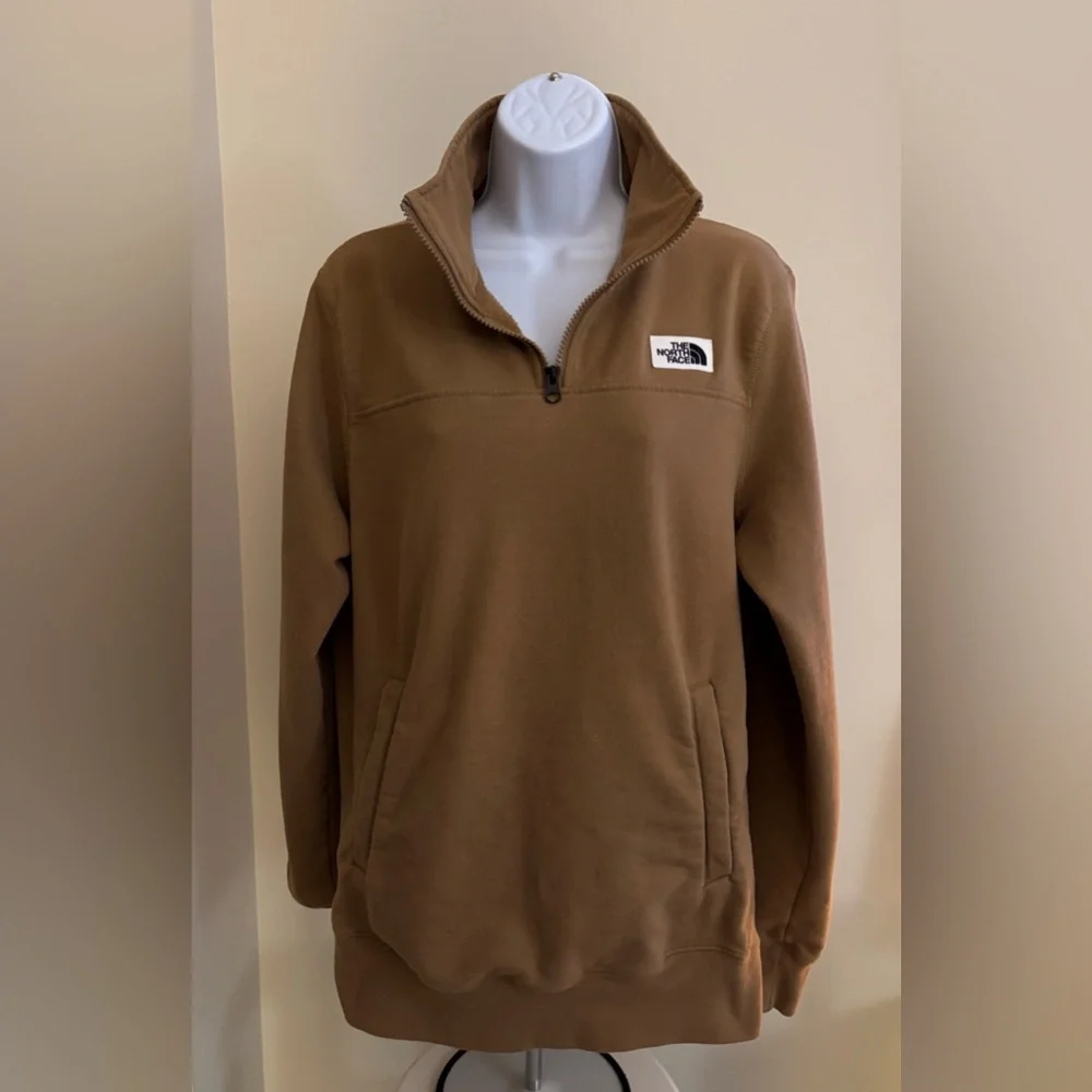 The North Face Pullover - Picture 1 of 3